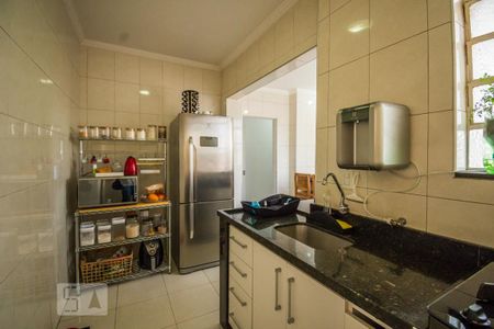 Apartamento para alugar com 76m², 2 quartos e sem vagaCozinha