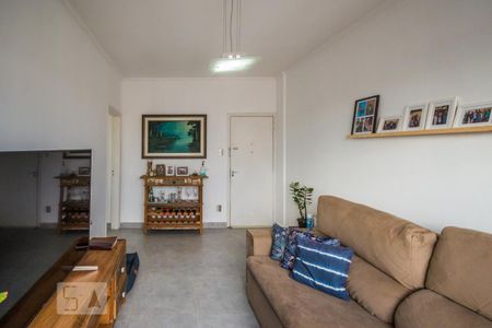 Sala de apartamento para alugar com 2 quartos, 76m² em Centro, Campinas