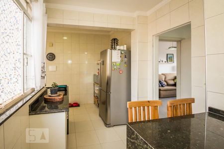 Apartamento para alugar com 76m², 2 quartos e sem vagaCozinha