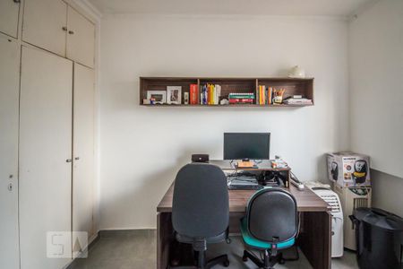Quarto 2 de apartamento para alugar com 2 quartos, 76m² em Centro, Campinas