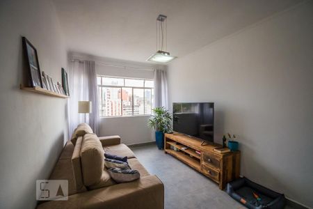 Sala de apartamento para alugar com 2 quartos, 76m² em Centro, Campinas