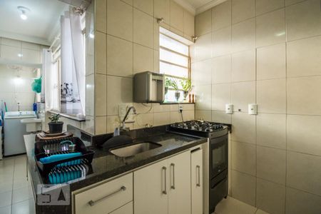 Apartamento para alugar com 76m², 2 quartos e sem vagaCozinha