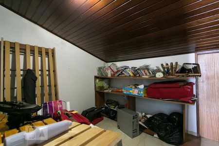 Casa à venda com 420m², 4 quartos e 6 vagasCloset da suíte 4