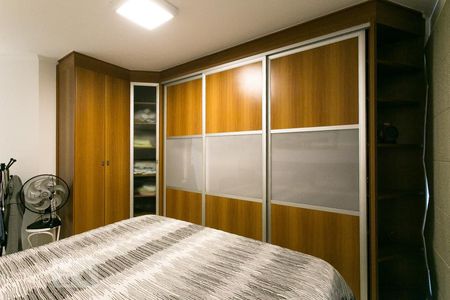 Casa à venda com 420m², 4 quartos e 6 vagasSuíte 1