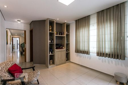Sala de Estar de casa à venda com 4 quartos, 420m² em Jardim Textil, São Paulo