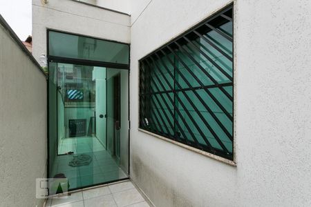 Casa à venda com 420m², 4 quartos e 6 vagasCorredor