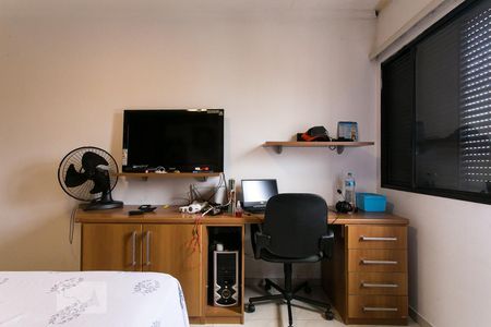 Casa à venda com 420m², 4 quartos e 6 vagasSuíte 3