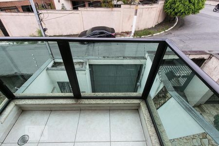 Casa à venda com 420m², 4 quartos e 6 vagasVaranda da Suíte 1