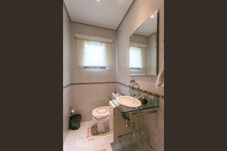 Casa à venda com 420m², 4 quartos e 6 vagasLavabo