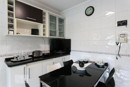 Casa à venda com 420m², 4 quartos e 6 vagasCozinha