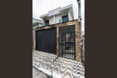 Casa à venda com 420m², 4 quartos e 6 vagasFachada