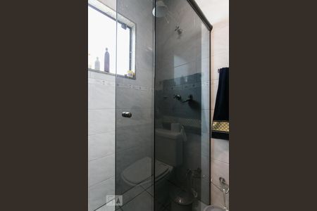 Casa à venda com 420m², 4 quartos e 6 vagasBanheiro da Suíte 3