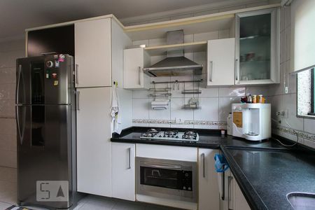 Casa à venda com 420m², 4 quartos e 6 vagasCozinha