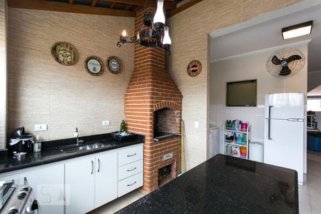 Casa à venda com 420m², 4 quartos e 6 vagasChurrasqueira