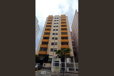 Apartamento à venda com 40m², 1 quarto e sem vaga Apartamento à venda com 40m², 1 quarto e sem vagaFachada do Prédio