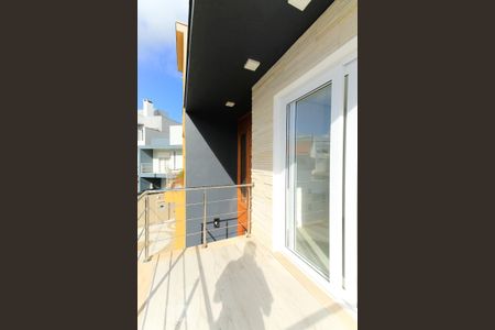 Casa de condomínio à venda com 140m², 3 quartos e 2 vagasVaranda da suíte