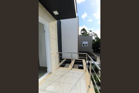 Casa de condomínio à venda com 140m², 3 quartos e 2 vagasVaranda da suíte