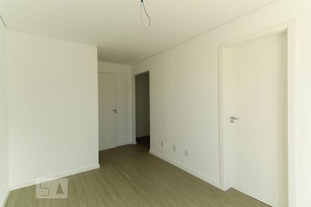 Casa de condomínio à venda com 140m², 3 quartos e 2 vagasSuíte