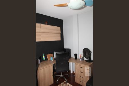 Apartamento à venda com 251m², 4 quartos e 3 vagasQuarto 4