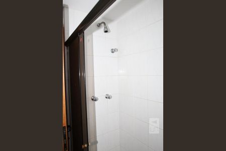 Apartamento à venda com 251m², 4 quartos e 3 vagasBanheiro da Suíte 3