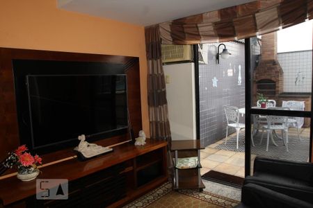 Apartamento à venda com 251m², 4 quartos e 3 vagasSala de TV