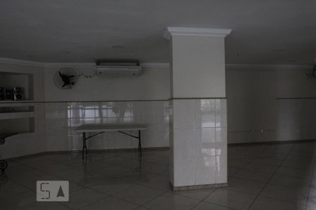 Apartamento à venda com 251m², 4 quartos e 3 vagasÁrea comum - Salão de festas