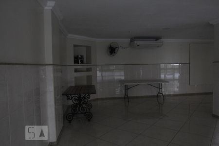 Apartamento à venda com 251m², 4 quartos e 3 vagasÁrea comum - Salão de festas