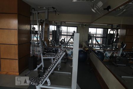 Apartamento à venda com 251m², 4 quartos e 3 vagasÁrea comum - Academia