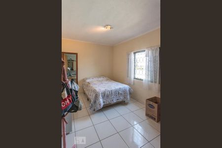 Casa à venda com 130m², 3 quartos e 2 vagasQuarto 2