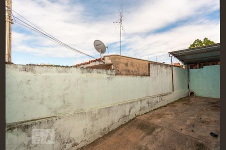 Casa à venda com 130m², 3 quartos e 2 vagasQuintal