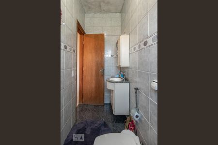 Casa à venda com 130m², 3 quartos e 2 vagasBanheiro da Suíte