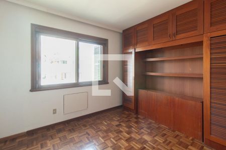 Quarto 2 de apartamento para alugar com 2 quartos, 60m² em Azenha, Porto Alegre
