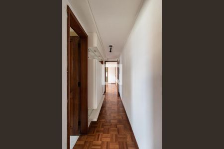 Apartamento para alugar com 60m², 2 quartos e sem vaga Apartamento para alugar com 60m², 2 quartos e sem vagaCorredor