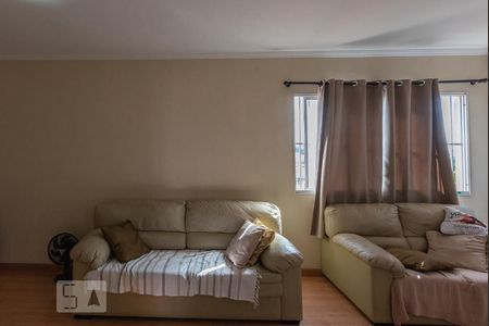 Apartamento à venda com 83m², 3 quartos e 1 vagaSala