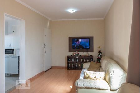 Apartamento à venda com 83m², 3 quartos e 1 vagaSala