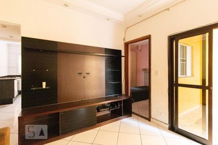 Sala de casa para alugar com 3 quartos, 80m² em Jardim Roberto, Osasco