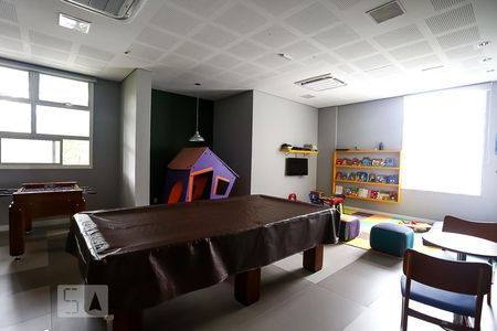 Apartamento para alugar com 57m², 2 quartos e 1 vaga Apartamento para alugar com 57m², 2 quartos e 1 vagaSala de Jogos