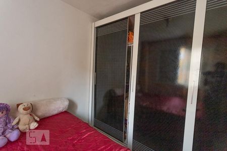 Quarto 1  de apartamento para alugar com 2 quartos, 50m² em Jardim Gazuza, Diadema