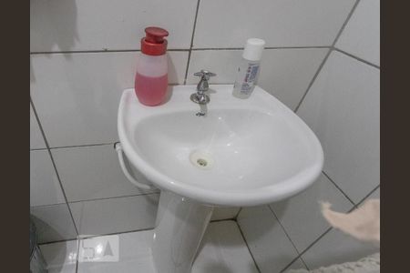 Apartamento à venda com 54m², 2 quartos e 1 vagaBanheiro - pia 