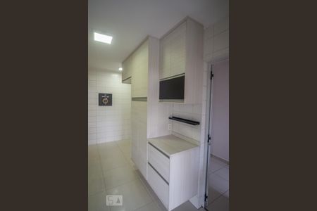 Apartamento à venda com 125m², 4 quartos e 2 vagasCozinha