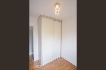 Apartamento à venda com 125m², 4 quartos e 2 vagasQuarto 2