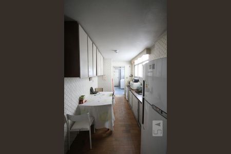 Apartamento à venda com 90m², 3 quartos e 1 vagaCozinha