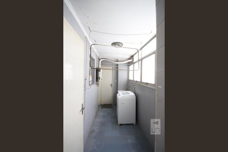 Apartamento à venda com 90m², 3 quartos e 1 vagaÁrea de Serviço