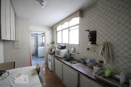 Apartamento à venda com 90m², 3 quartos e 1 vagaCozinha