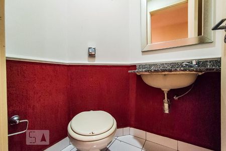 Apartamento para alugar com 239m², 4 quartos e 3 vagas Apartamento para alugar com 239m², 4 quartos e 3 vagasLavabo