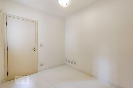 Apartamento para alugar com 239m², 4 quartos e 3 vagas Apartamento para alugar com 239m², 4 quartos e 3 vagasSala de Almoço