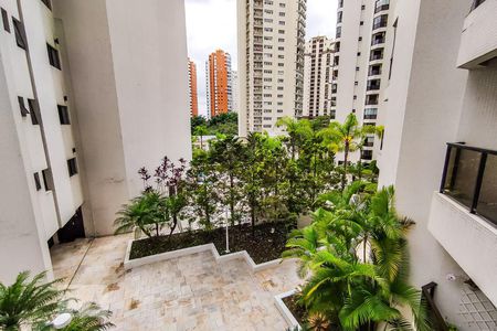 Apartamento para alugar com 239m², 4 quartos e 3 vagas Apartamento para alugar com 239m², 4 quartos e 3 vagasVista
