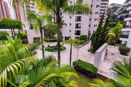 Apartamento para alugar com 239m², 4 quartos e 3 vagas Apartamento para alugar com 239m², 4 quartos e 3 vagasÁrea Comum