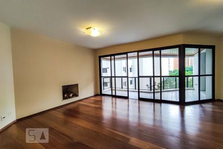 Sala de apartamento para alugar com 4 quartos, 239m² em Jardim Fonte do Morumbi, São Paulo