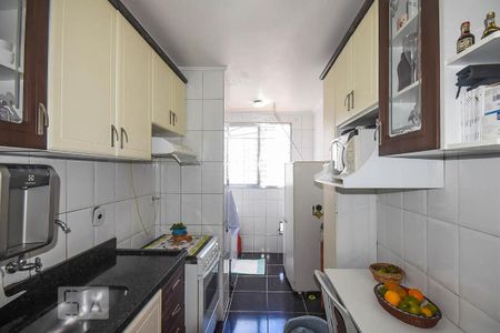 Apartamento à venda com 60m², 2 quartos e 1 vaga Apartamento à venda com 60m², 2 quartos e 1 vagaCozinha